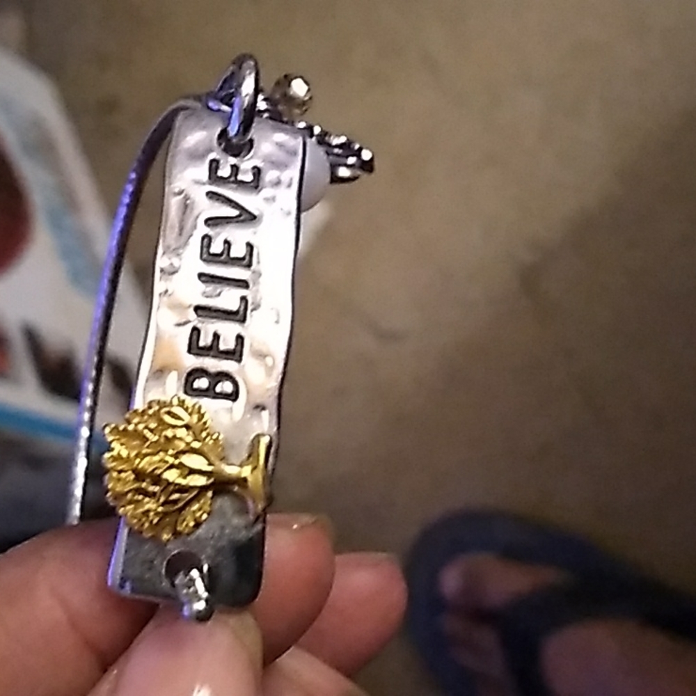 Bracelet - Picture 3 of 3